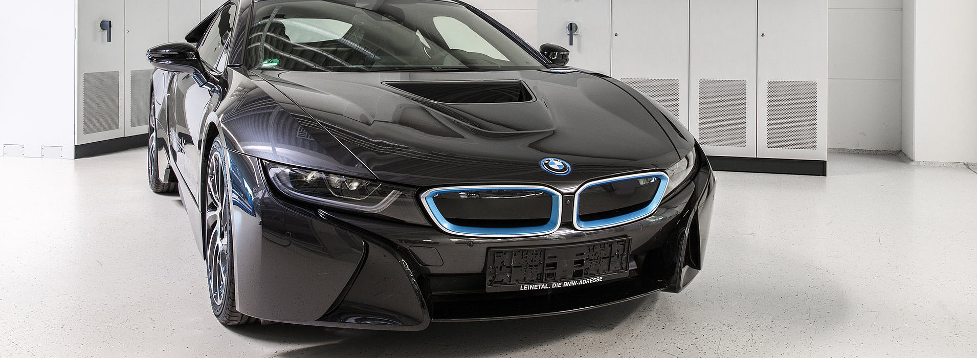 Close-up of a BMW i8 in the Production Hall