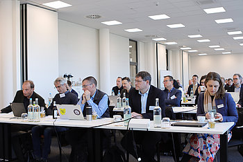 VDMA members listen to presentations